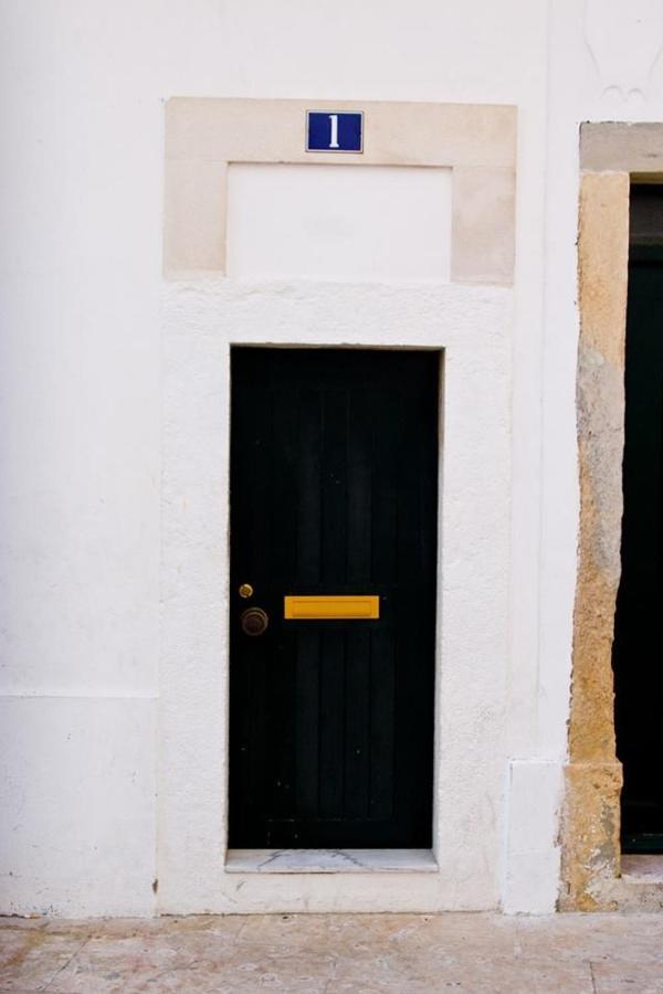 Pequeno Hostel Lissabon Exterior foto