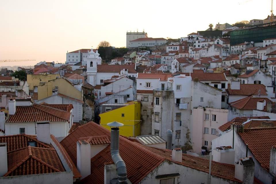 Pequeno Hostel Lissabon Exterior foto